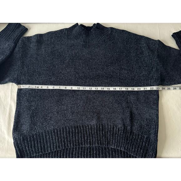 Sanctuary Chenille Mock Neck Sweater in NAvy Size XL - Picture 7 of 7